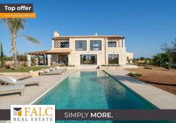 Moderne Neubau-Finca mit Pool in Strandnähe in Cala Llombards