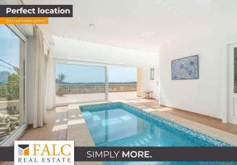 Gepflegte Villa mit beheiztem Indoorpool und Meerblick in Santa Ponsa