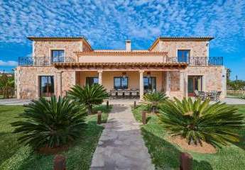 Mediterraner Luxus trifft moderne Eleganz – Finca  mit ETV