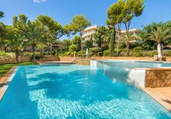 Luxuriöses Erdgeschoss-Apartment mit Garten in Sol de Mallorca