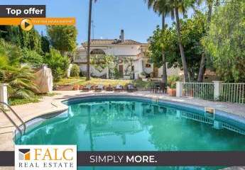 Mediterrane Villa mit Pool und Blick auf den Wald in Costa d´en Blanes