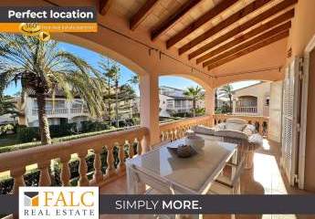 Mediterrane Eleganz in Can Picafort - Exklusive Doppelhaushälfte mit Meerblick