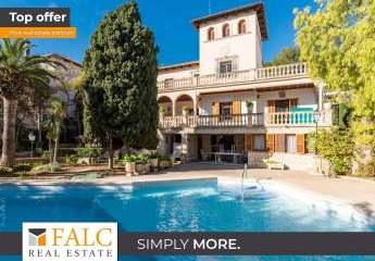Klassische Villa im mallorquinischen Baustil mit Pool in Palma