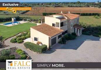 Mediterrane Finca in perfekter Lage mit Meer- und Bergblick in Ses Salines