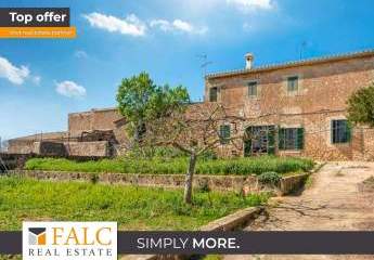 Attraktive rustikale Finca zum Renovieren in Puntiró