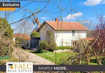 Großes Weinberghaus mit Fernblick oberhalb von Zalaegerszeg