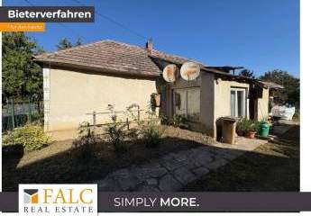 Sanierungsbedürftiges Haus in ruhiger Umgebung