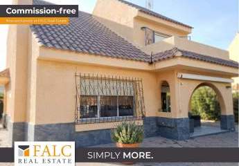 Nur 5 Minuten zum Mar Menor: Freies Chalet-Juwel in Playa Honda mit riesigem Privatgrundstück!