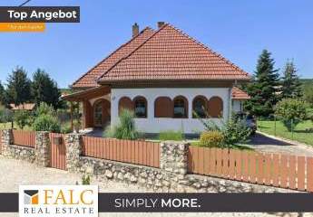 (AAA) Charmantes Landhaus mit gepflegtem Garten & Pool in ruhiger Lage