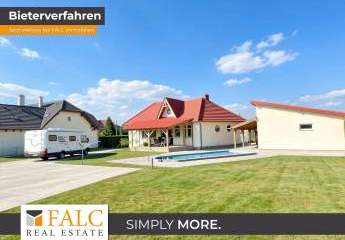 Neuwertiges Landhaus mit Gästeappartment, Pool & Caravan-Stellplätzen