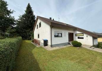 Großes und ruhig gelegenes 2 Familien Architektenhaus + Schöner großer Garten