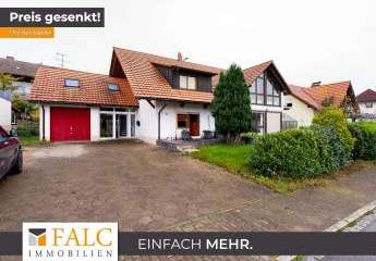 Großzügiges Zweifamilienhaus in guter Wohnlage von Görwihl