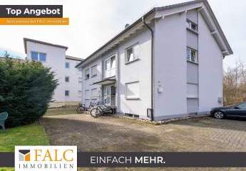 Helle Souterrain- Wohnung mit Einbauküche und eigenem Stellplatz