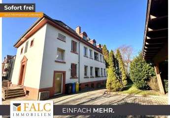 Historisches Ambiente: Großzügige DG-Wohnung!