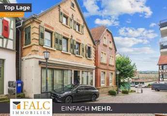 Schönes Zweifamilienhaus mit Einliegerwohnung oder gewerblicher Nutzung – FALC Immobilien Heilbronn