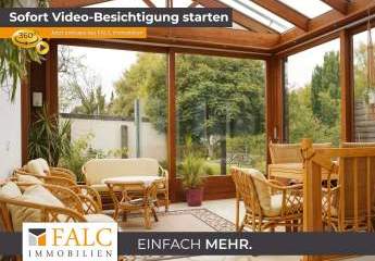 Große Erdgeschosswohnung mit eigenem Garten