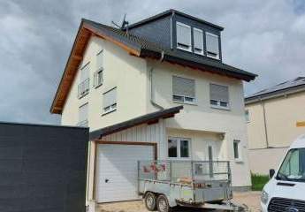 DHH mit 180 m² Wohnfläche / Garage / Garten
