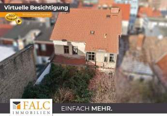 Mehr als ein Sanierungs-Haus: ca. 250 m² trockene Höhle mit Seitenausgang & Entwicklungschancen