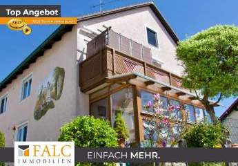 Einfach Mehr: Top Gepflegtes Wohnhaus mit 2 eigenständigen Wohnungen. Garten, Garagen. Ruhige Lage.