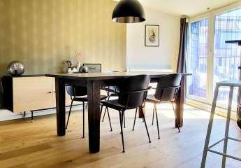 *** Moderne Dachgeschosswohnung in Stadtparknähe! ***