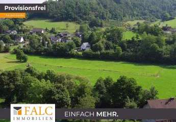 Zwei zusammenhängende Grundstücke mit außergewöhnlichem Fernblick – ideal für Familien oder Freunde