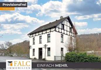 „Wohnen mit Charakter – großzügiges Haus in gepflegtem Zustand“