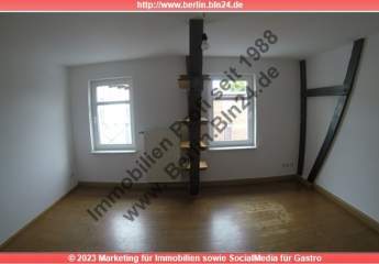 Wohnung mieten - - - 3 Zimmer Dachgeschoß - 2WG tauglich