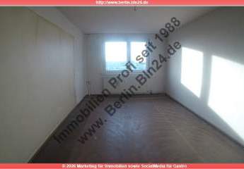 Dachgeschoß - Bezug nach Sanierung - Mietwohnung -- am Volkspark Friedrichshain