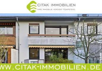 Reihenmittelhaus mit Terrasse, Loggia und Garage in Köln-Seeberg