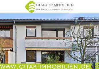 Reihenmittelhaus mit Terrasse, Loggia und Garage in Köln-Seeberg