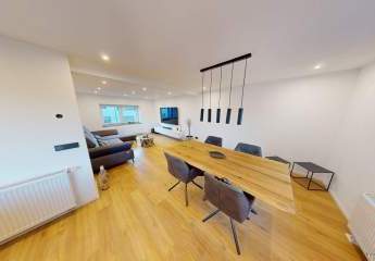 Kleines zum Teil saniertes Einfamilienhaus oder Mietobjekt in ruhiger zentraler Lage mit Garten