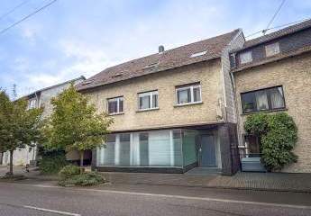 Immobilienkomplex in zentraler Lage von Püttlingen