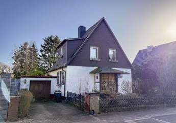 Ihr neues gemütliches Zuhause mit traumhafter Lage und Grundstück in verkehrsberuhigtem Bereich