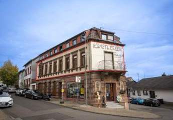 Helle und großzügige Obergeschosswohnung in Püttlingen zu vermieten