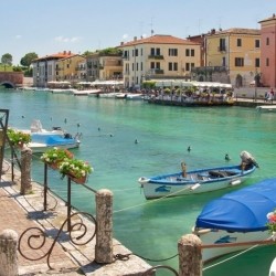 PESCHIERA GARDASEE NEUBAU MIT SCHWIMMBAD