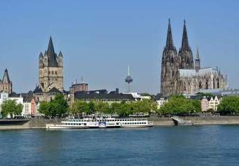 Modernes Wohnen in zentraler Lage - 3-Zimmer Wohnung mit Balkon - im Kölner Süden