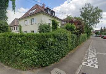 ein hübsches Haus im "Dornröschenschlaf"