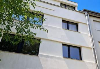 Super für junge Familien und Pärchen:  Moderne 3 Zimmer Wohnung mit Balkon und Gemeinschaftsgarten!