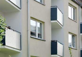 ATTRAKTIVE  2  ZIMMER - WOHNUNG MIT BALKON  - MODERNISIERT -  IM KÖLNER SÜDEN