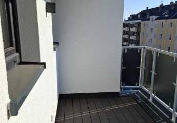 ZUHAUSE IM KÖLNER SÜDEN!  2 ZIMMER - WOHNUNG - BALKON - MODERNISIERT!