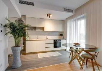 **Sonnige zwei-Zimmer-Wohnung mit Balkon in guter Lage**