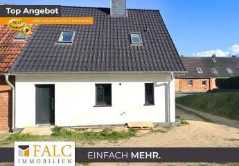 "Ostsee ganz nah: Modernes Reihenendhaus mit Charme und Komfort"