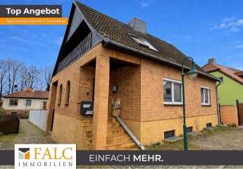 ***Großzügiges Wohnen auf drei Etagen mit Kamin, Balkon und separater Einliegerwohnung***