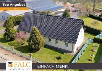 ***Ein Ort zum Ankommen - Einfamilienhaus mit großem Grundstück und viel Potenzial***