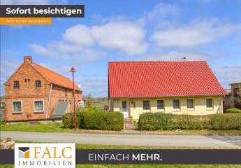 Bodenständiges Wohnhaus mit großem Nebengelass – ideal für Handwerk und Hobby