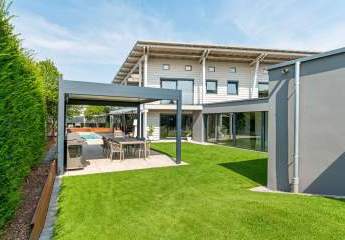 Exklusives Luxus Wohn-und Geschäftshaus mit Wellnessbereich und Aussenpool!