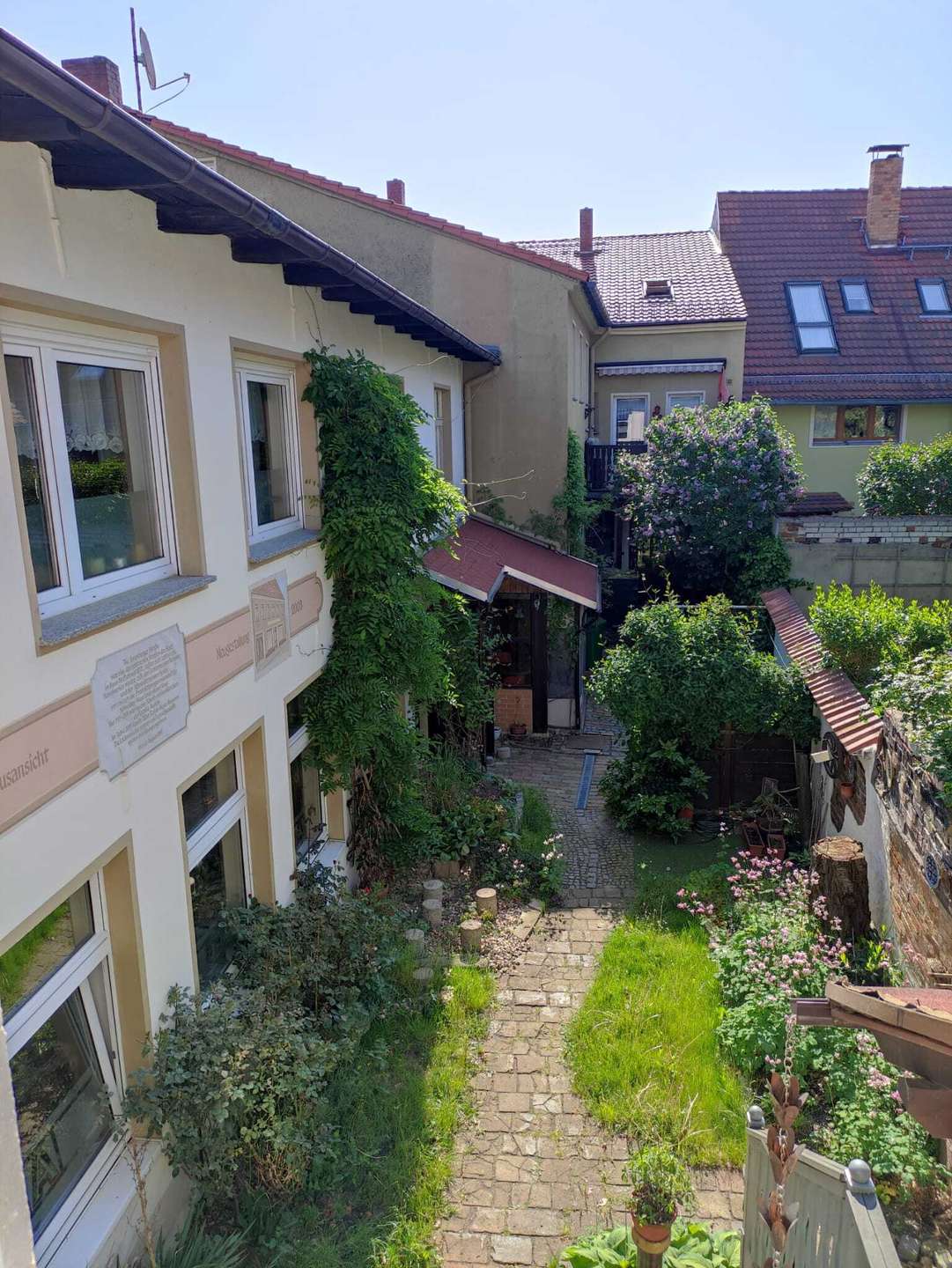 Schönes Wohn- & Geschäftshaus in Altstadt: Zentrale Lage im Herzen der Stadt!