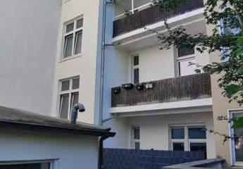 Top Zustand - Voll vermietet - Mehrfamilienhaus mit 11 Einheiten in Leverkusen Opladen