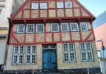 Gemütliches Stadthaus mit atemberaubender Wohngalerie - ein Traum in der Stadt!