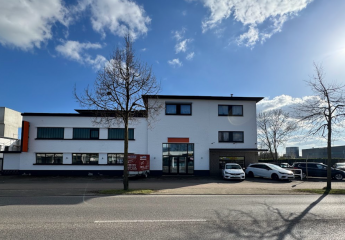 Gewerbeimmobilie mit Ausbaureserven, Penthouse &Top-Anbindung